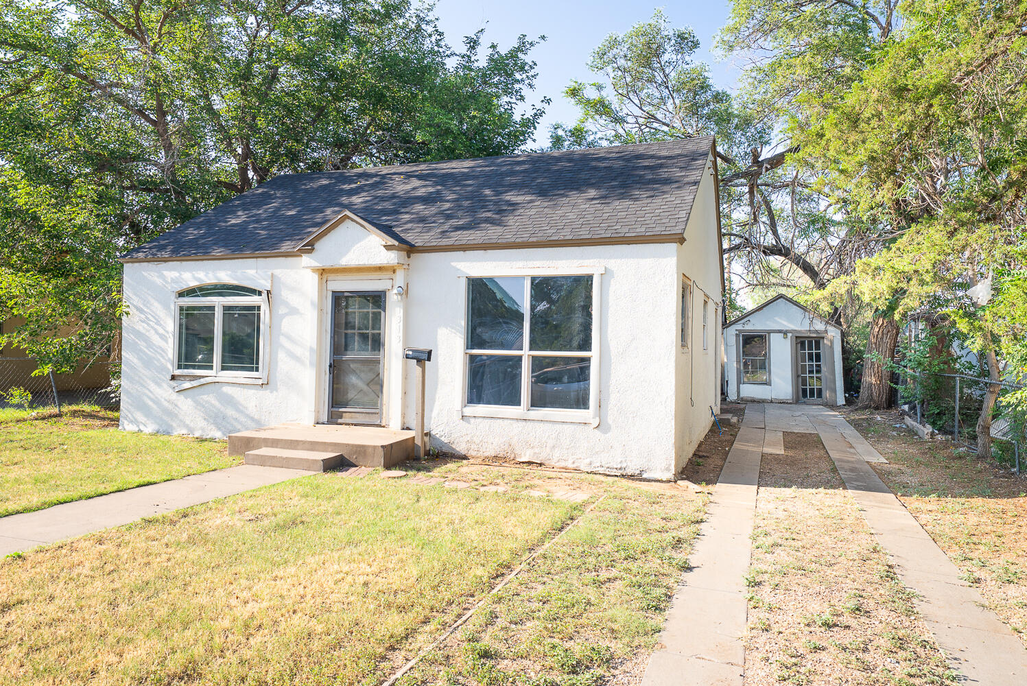 1313 25th Street Lubbock, TX 79411 - Photo 2 of 11 DSC01614