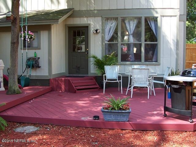 11625 Jonathan Road Jacksonville, FL 32225 - Photo 22 of 29 Back Deck