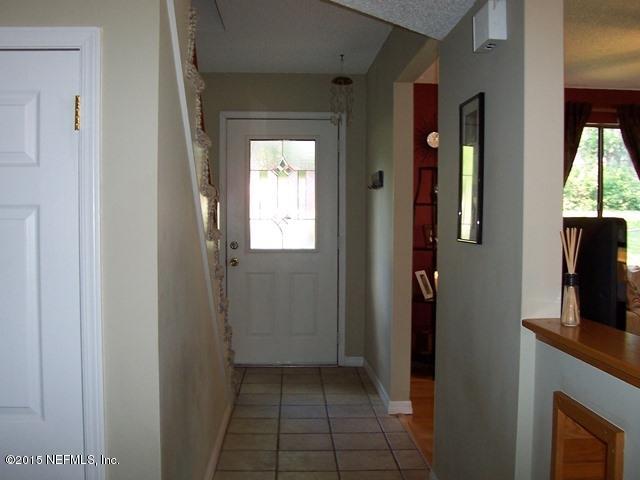 11625 Jonathan Road Jacksonville, FL 32225 - Photo 3 of 29 Foyer