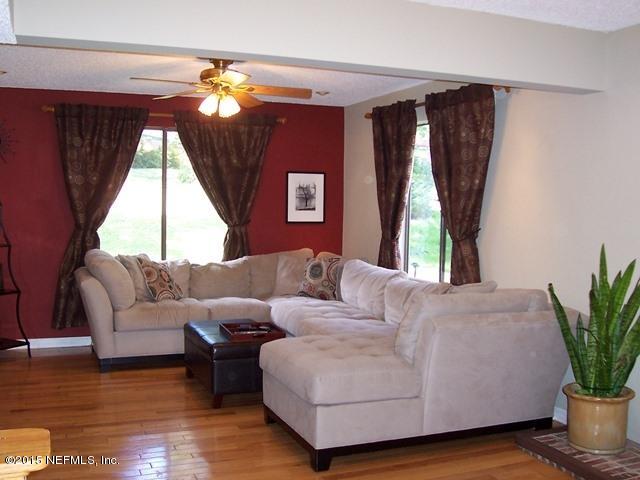 11625 Jonathan Road Jacksonville, FL 32225 - Photo 9 of 29 Family Room View 2