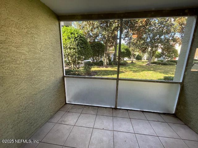 10075 Gate Parkway North, Unit 604 Jacksonville, FL 32246 - Photo 19 of 35 a view of a room with a large window