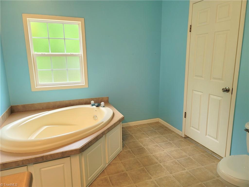 1096 Tuttle Road Rural Hall, NC 27045 - Photo 14 of 48