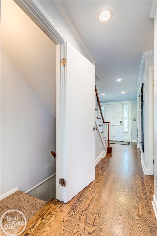 2915 Riverside Drive Port Huron, MI 48060 - Photo 74 of 92 50043826-73.JPG