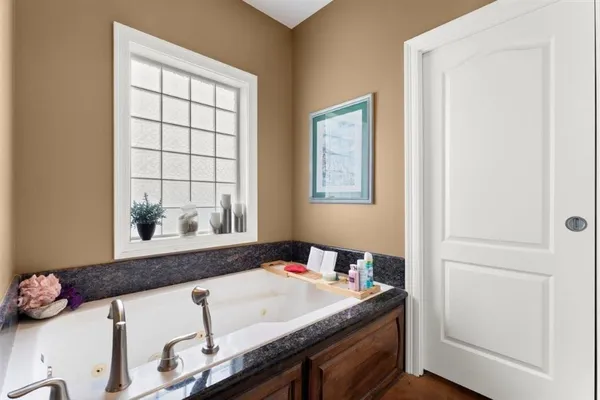 $469,900 | 2407 Fox Hollow, Lake Charles, LA 70605