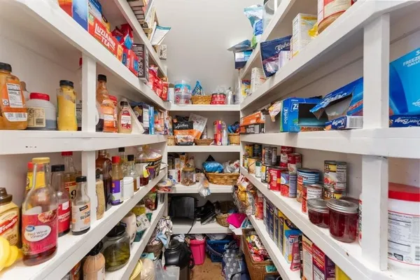 $469,900 | 2407 Fox Hollow, Lake Charles, LA 70605