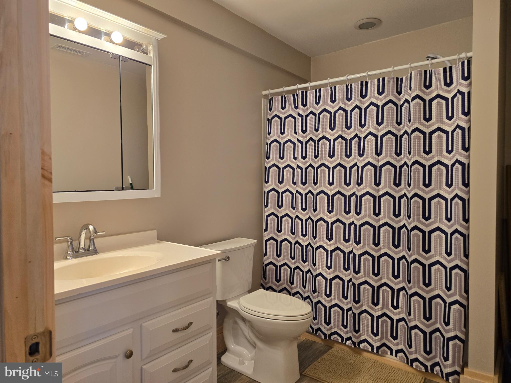 2256 Maon Road Lancaster, VA 22503 - Photo 5 of 7 Modern bathroom with stylish accents.