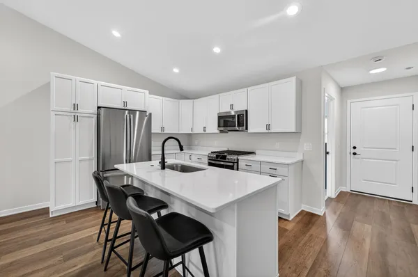 $399,900 | 340 Lilac, Stoughton, WI 53589