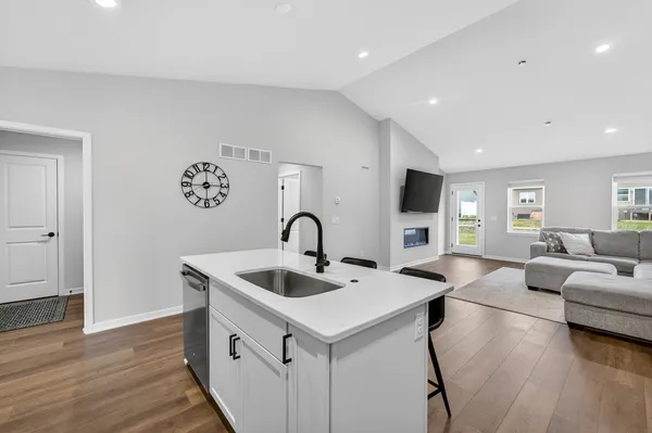 $399,900 | 340 Lilac, Stoughton, WI 53589