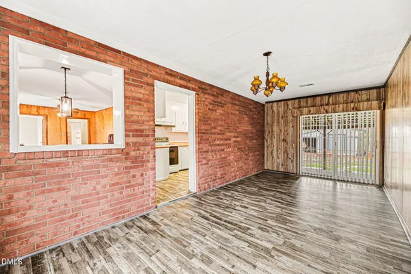 $259,900 | 1324 Seays Road, Liberty, NC 27298