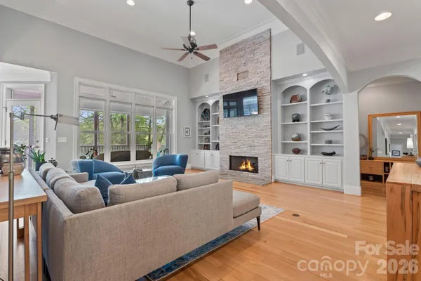$2,150,000 | 7902 Chapel Creek Drive, Denver, NC 28037