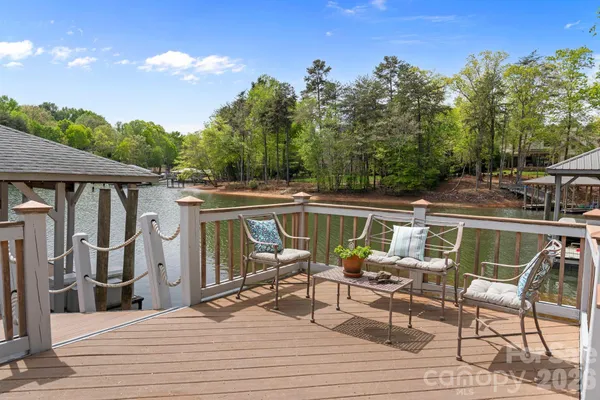 $2,150,000 | 7902 Chapel Creek Drive, Denver, NC 28037