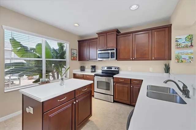 $370,000 | 4811 Woodbrook Drive, Sarasota, FL 34243
