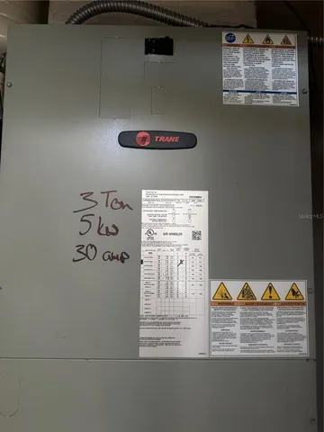 $370,000 | 4811 Woodbrook Drive, Sarasota, FL 34243