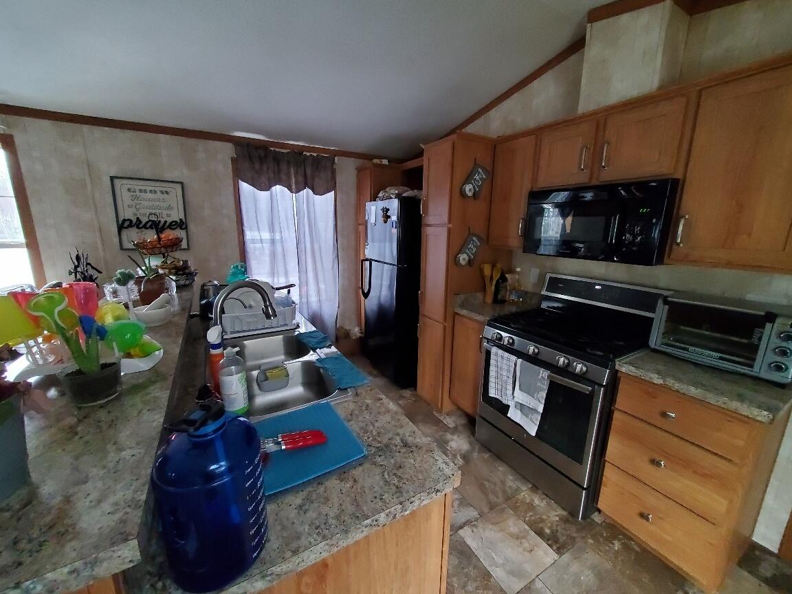 818 Station Road Jonesboro, ME 04648 - Photo 17 of 35 fully applianced + island
