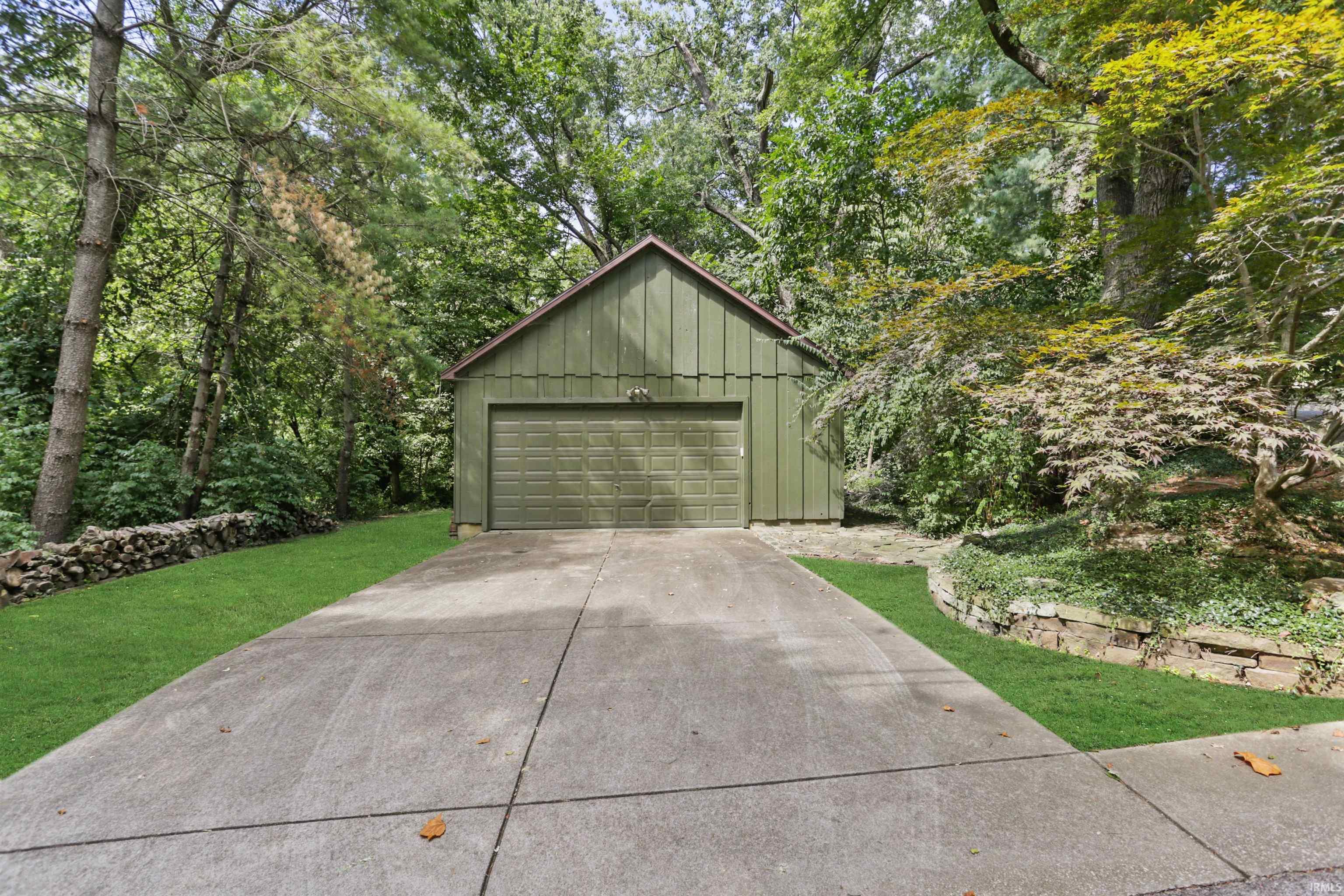 3307 Stringtown Road Evansville, IN 47711 - Photo 33 of 36