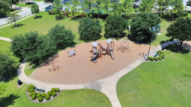 $2,200 | 11034 Kelly Hill Court, Houston, TX 77034