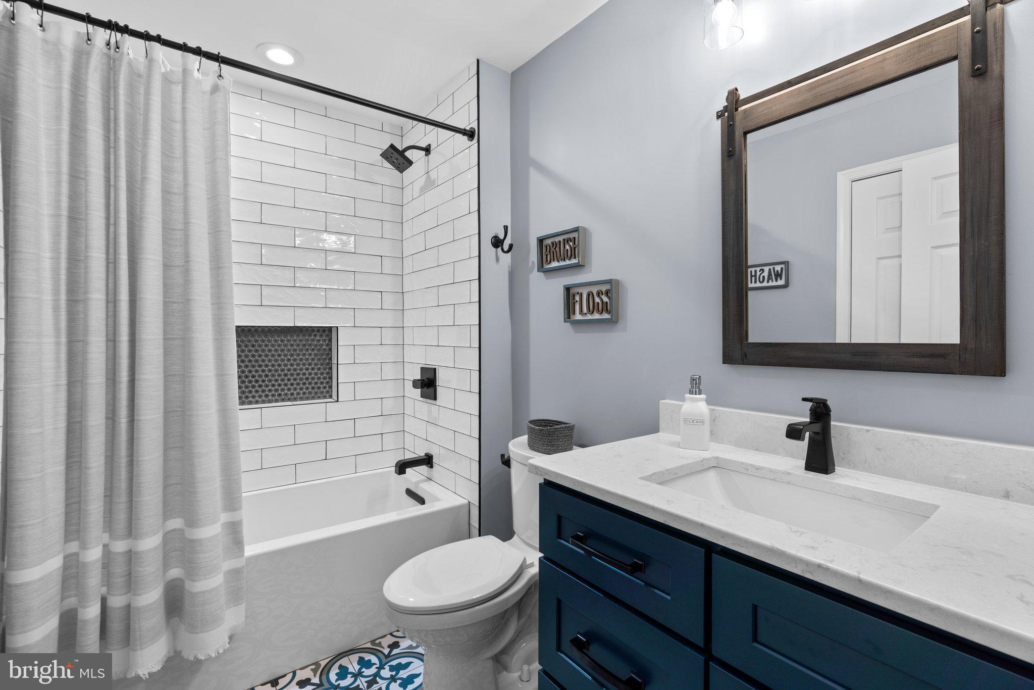 3020 Hobbs Road Glenwood, MD 21738 - Photo 57 of 108 Upper level; hallway guest bathroom.