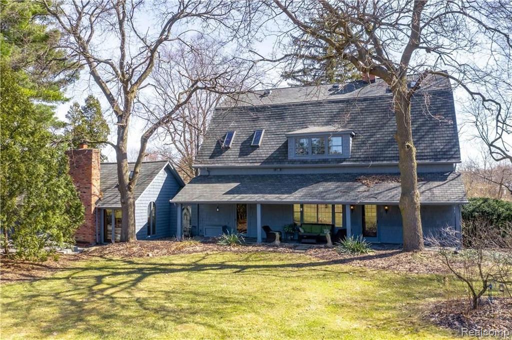 32905 Bingham Road Franklin, MI 48025 - Photo 3 of 41