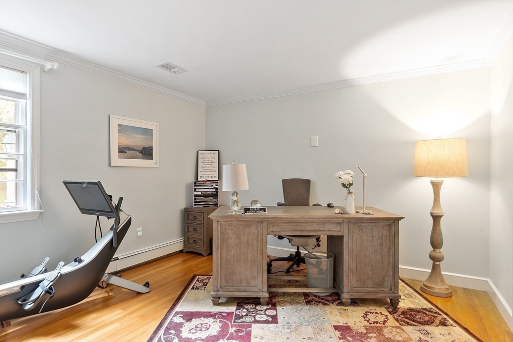 6 Needham Road Lynnfield, MA 01940 - Photo 27 of 42