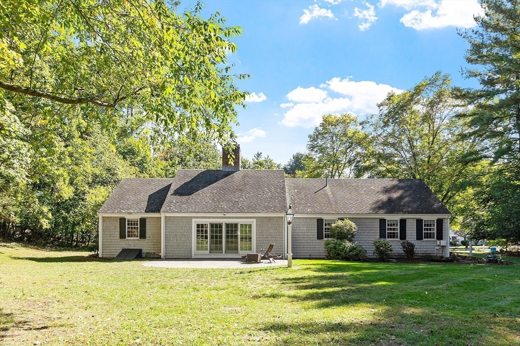 6 Needham Road Lynnfield, MA 01940 - Photo 32 of 42