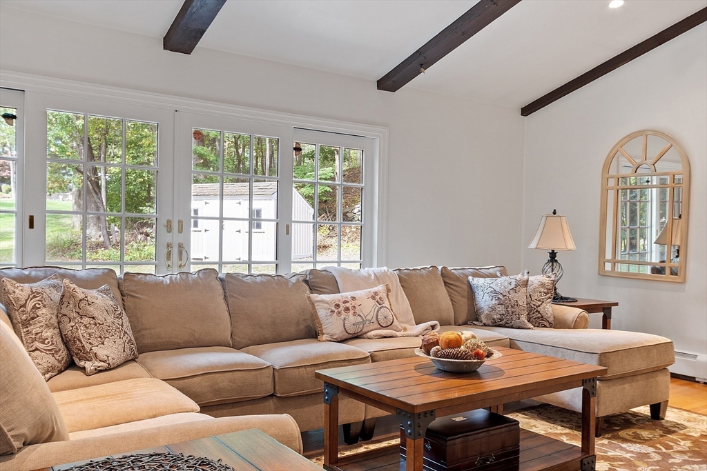 6 Needham Road Lynnfield, MA 01940 - Photo 8 of 42