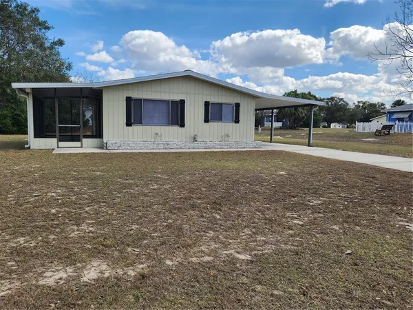 $121,900 | 10055 Southwest 92nd Avenue, Ocala, FL 34481