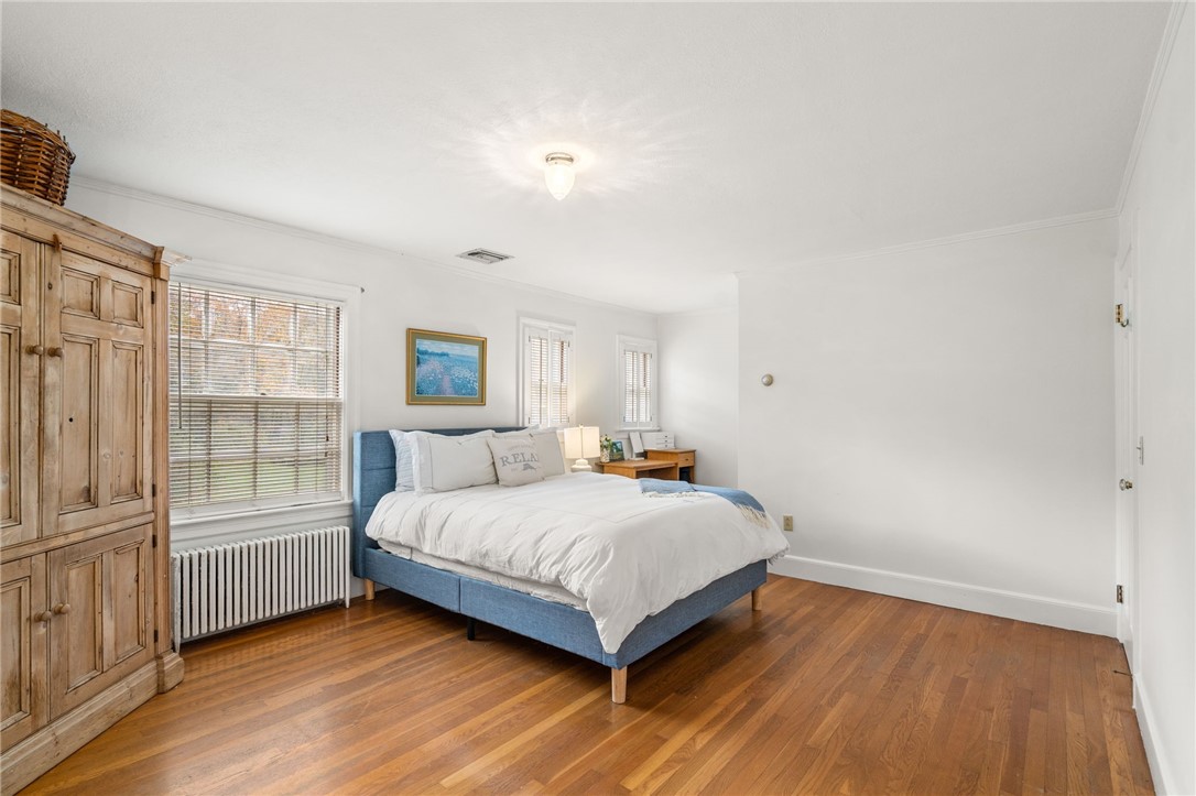29 Overhill Road Warwick, RI 02818 - Photo 16 of 38 Gallery Image 16