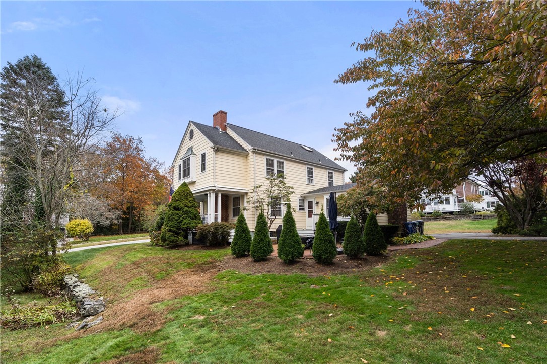 29 Overhill Road Warwick, RI 02818 - Photo 28 of 38 Gallery Image 28
