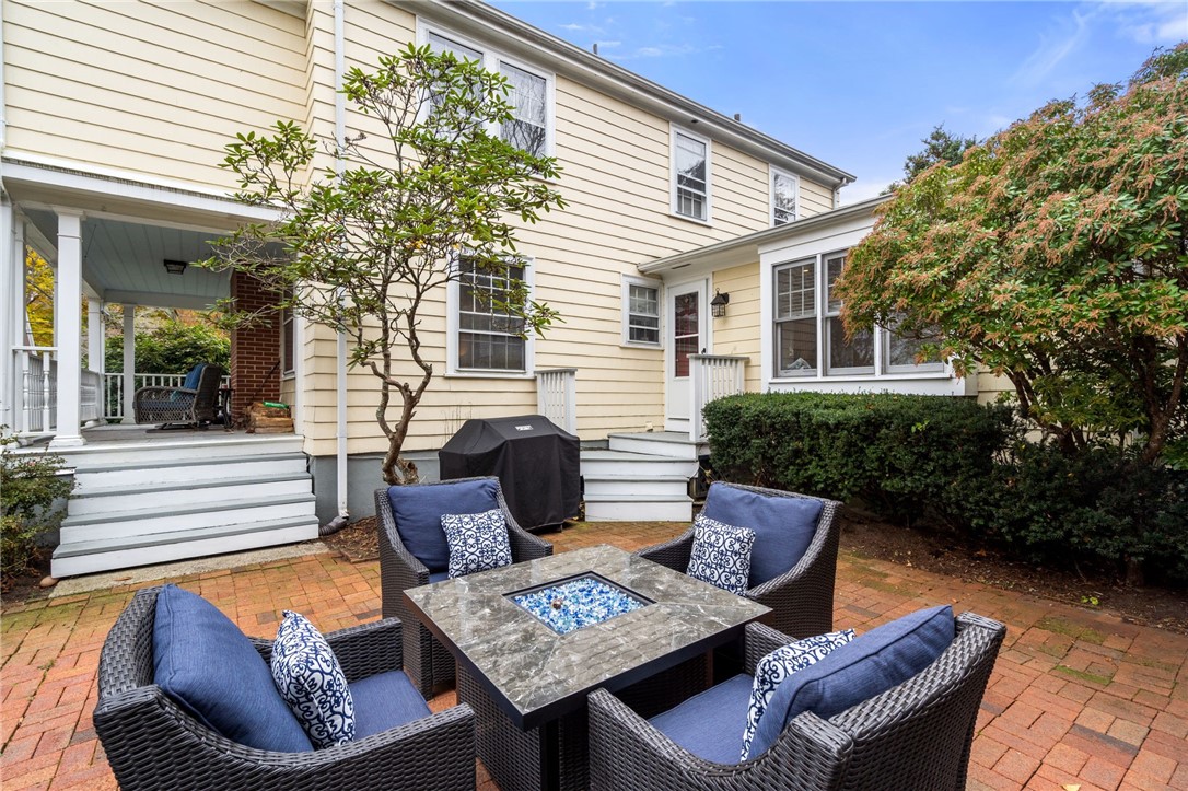 29 Overhill Road Warwick, RI 02818 - Photo 31 of 38 Gallery Image 31