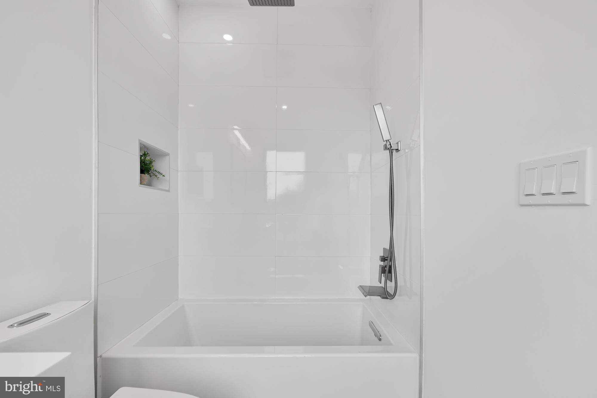 321 V Street Northeast, Unit 2 Washington, DC 20002 - Photo 26 of 47 Gallery Image 26