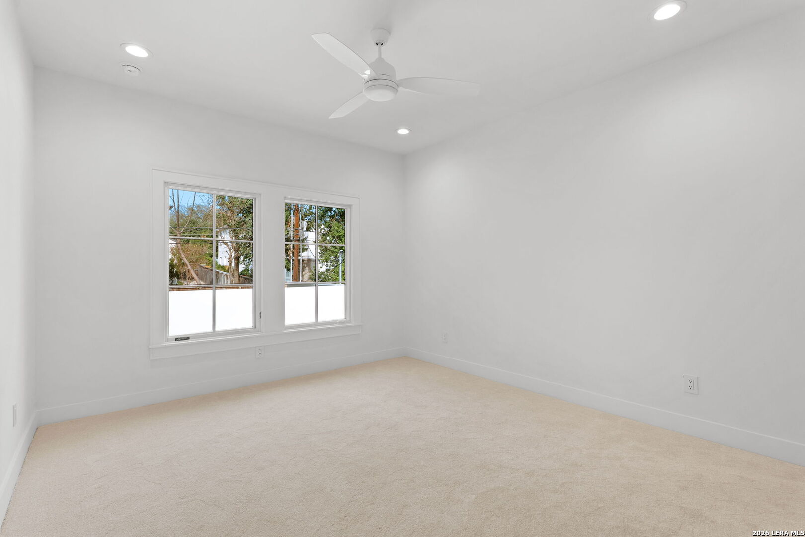 817 Garraty Road Terrell Hills, TX 78209 - Photo 28 of 33