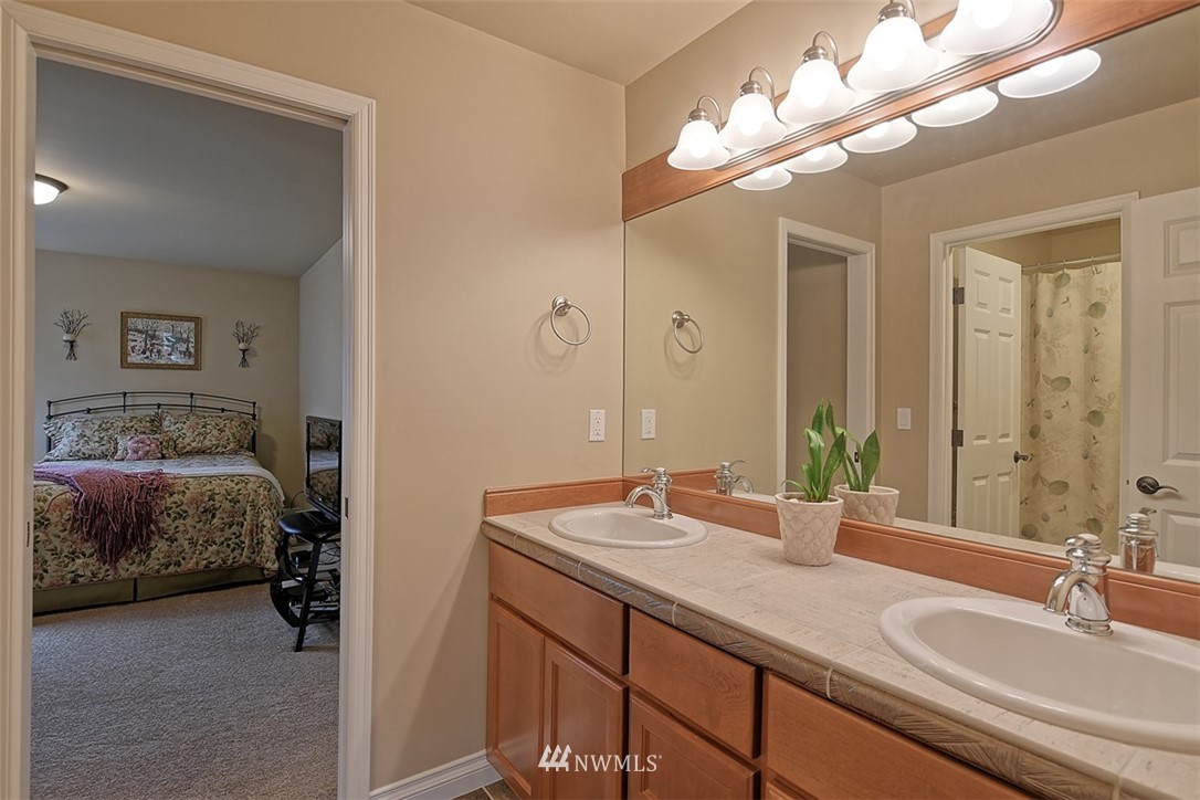 2017 240th Place Southeast Bothell, WA 98021 - Photo 20 of 25