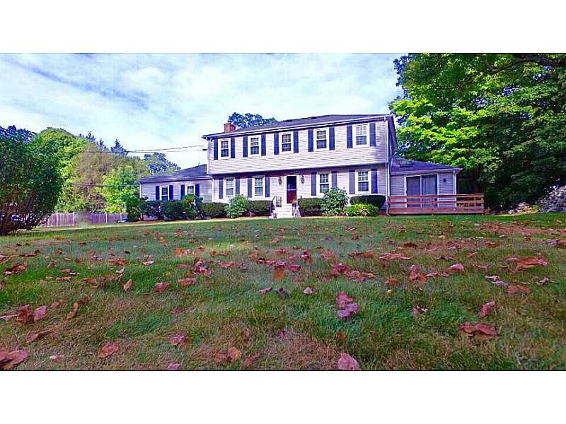 2569 Diamond Hill Road Cumberland, RI 02864 - Photo 2 of 25 Exterior Front.