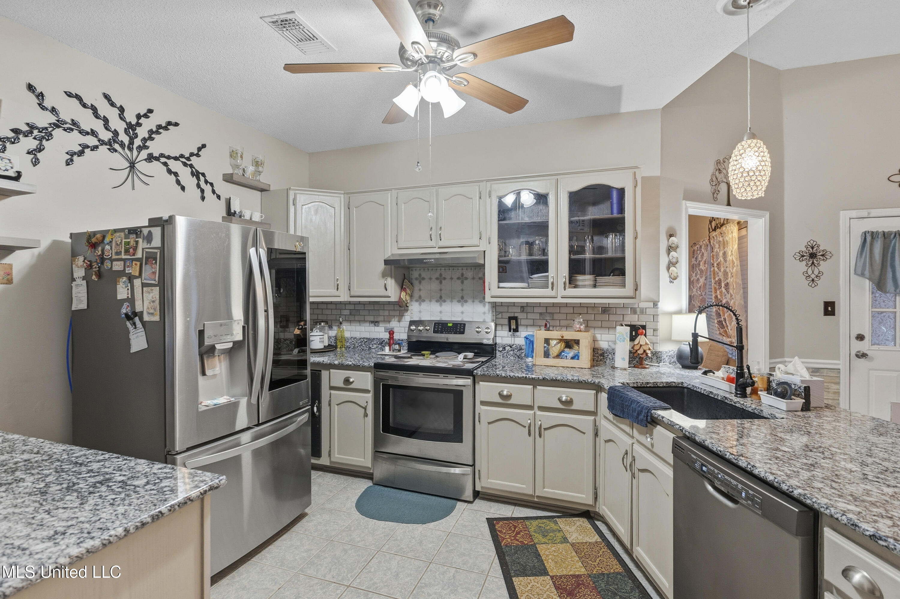 5696 Blocker Street Olive Branch, MS 38654 - Photo 14 of 24 DSC05962