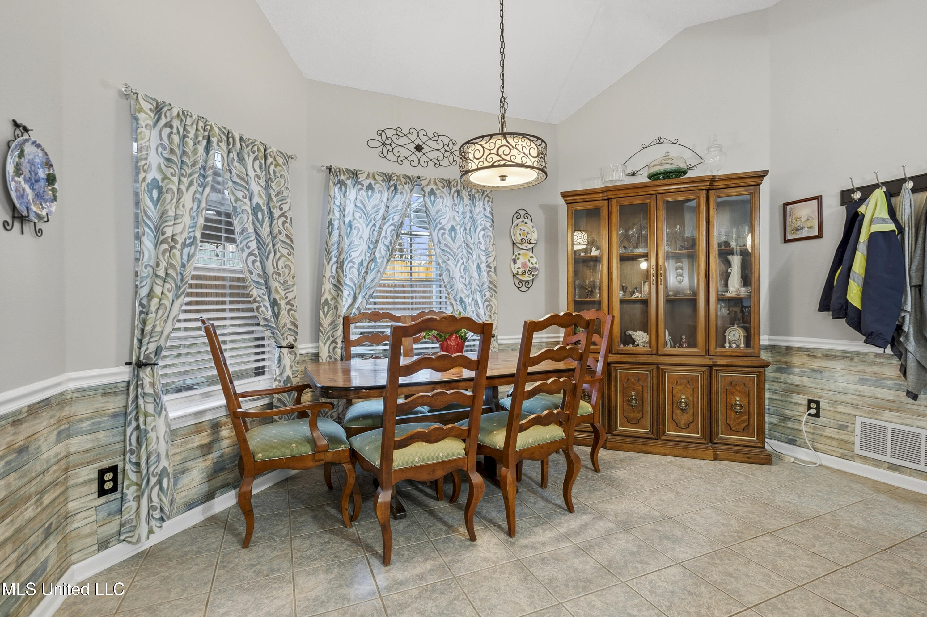 5696 Blocker Street Olive Branch, MS 38654 - Photo 10 of 24 DSC05947