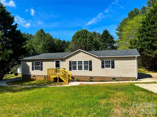 $209,900 | 2911 Grace View Place, Granite Falls, NC 28630