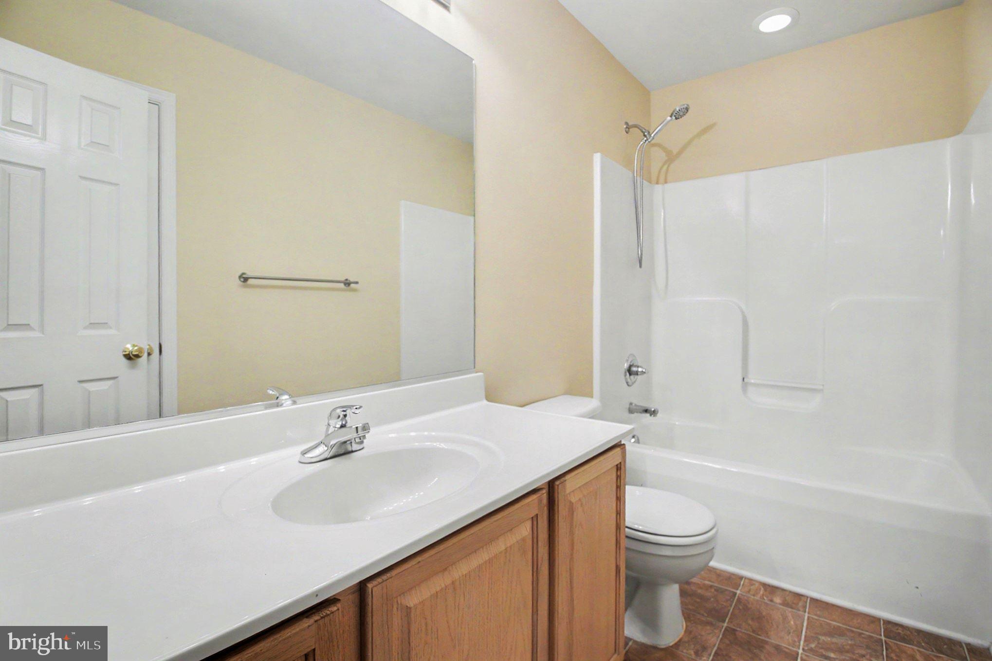 89 Tavern Road Stafford, VA 22554 - Photo 12 of 51 Main Level Full Bath