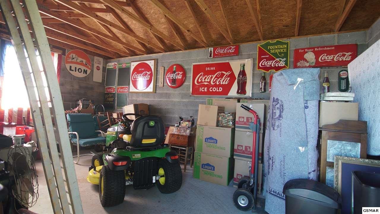 5711 Sinking Creek Road Greenback, TN 37742 - Photo 29 of 31 Gallery Image 29
