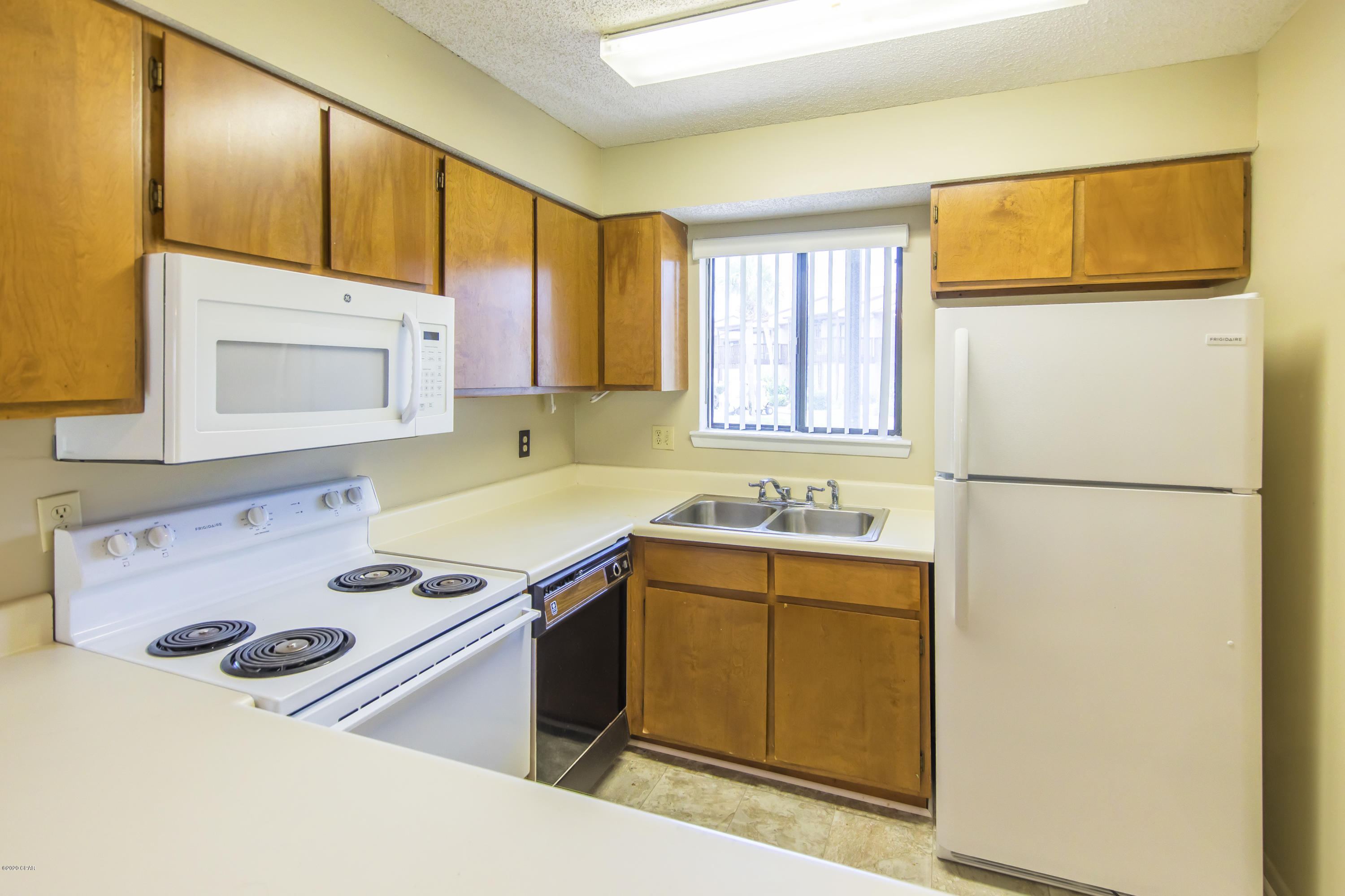 17620 Front Beach Road, Unit Y1 Panama City Beach, FL 32413 - Photo 3 of 25