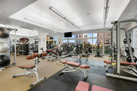 $1,350,000 | 411 North New River Drive East, Unit 3402, Fort Lauderdale, FL 33301