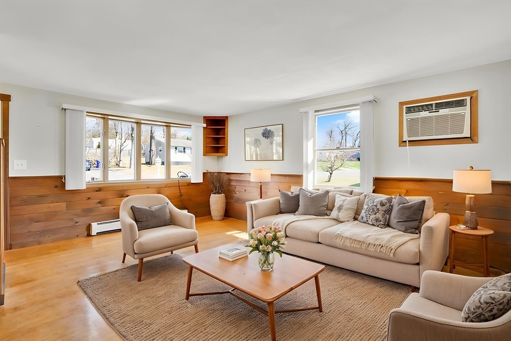 142 Louis Road Springfield, MA 01118 - Photo 12 of 40