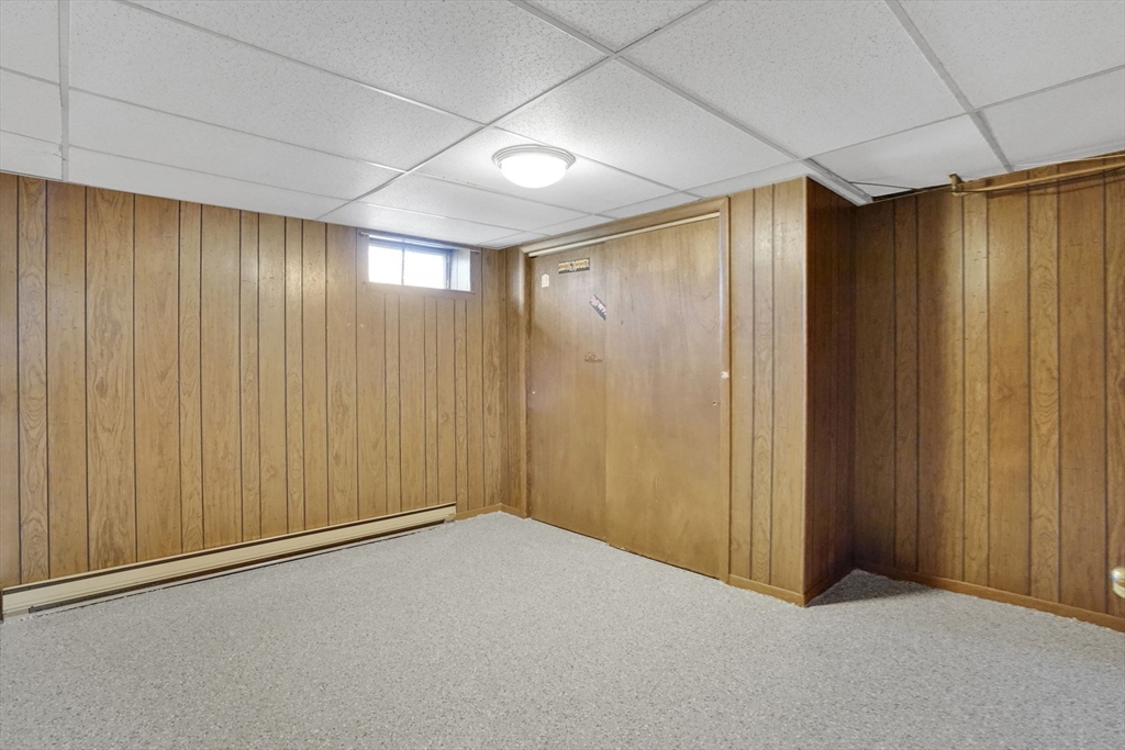 142 Louis Road Springfield, MA 01118 - Photo 33 of 40