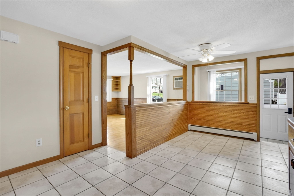 142 Louis Road Springfield, MA 01118 - Photo 9 of 40