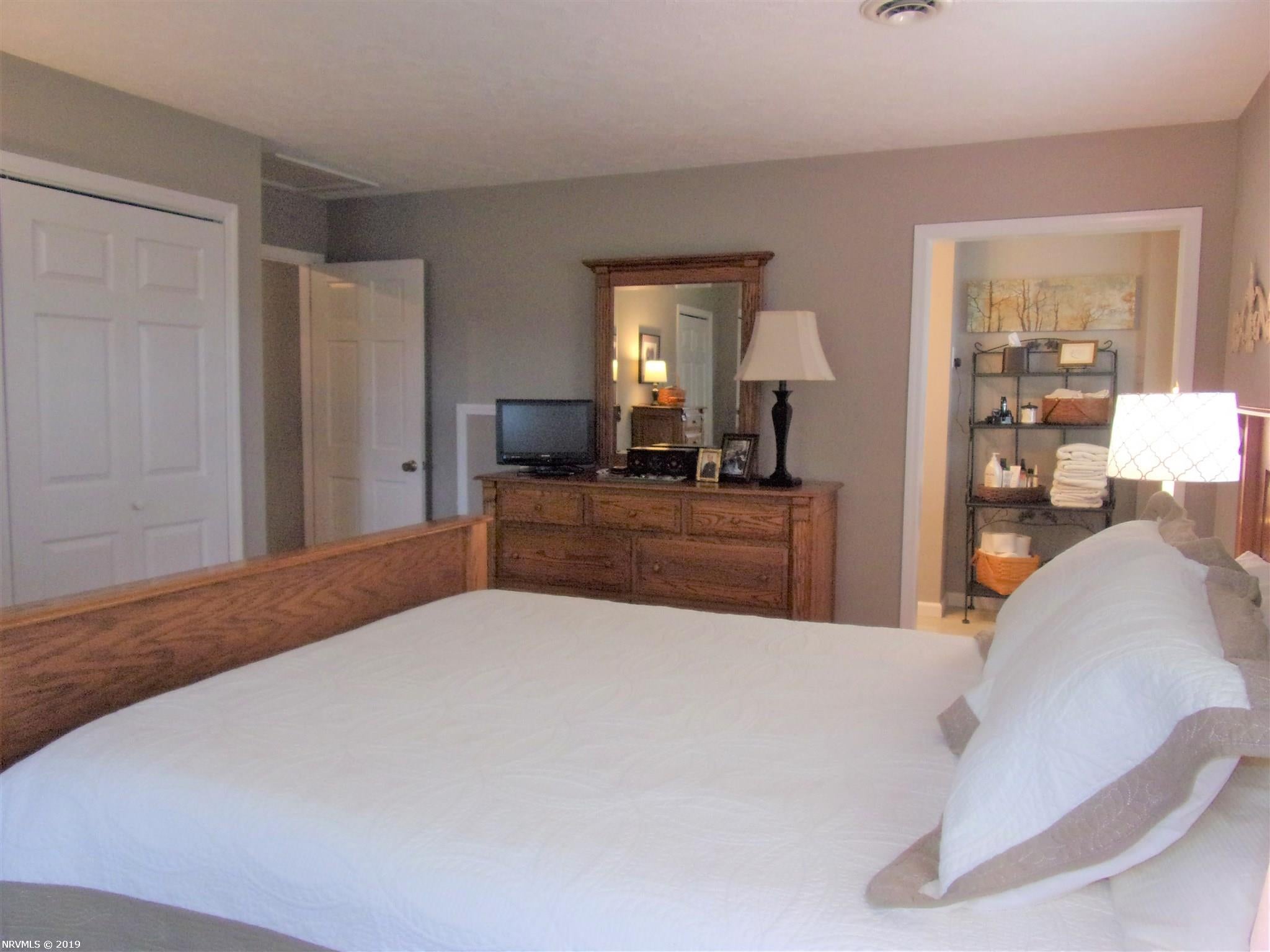 804 Fort Branch Road Pearisburg, VA 24134 - Photo 37 of 104 Gallery Image 37
