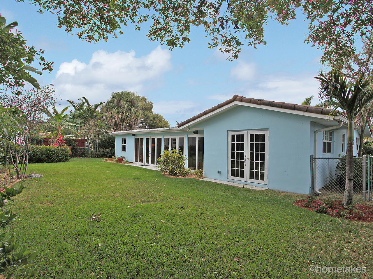 817 SW 7th st back view