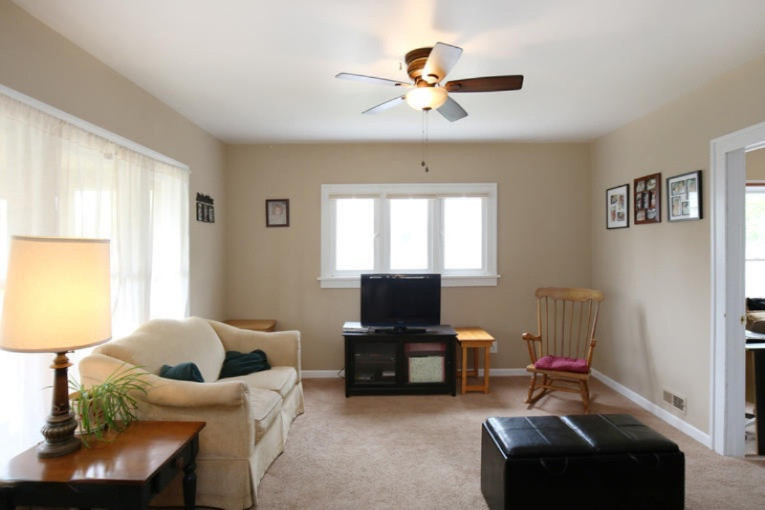 2430 Lamar Avenue Southwest Wyoming, MI 49519 - Photo 2 of 24 IMG_7324