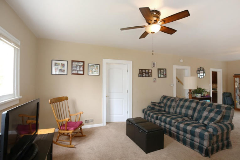 2430 Lamar Avenue Southwest Wyoming, MI 49519 - Photo 5 of 24 IMG_7330