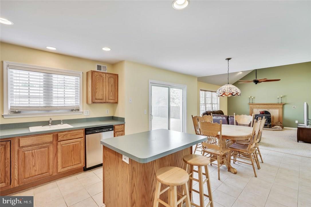 392 Leeward Road Manahawkin, NJ 08050 - Photo 11 of 34