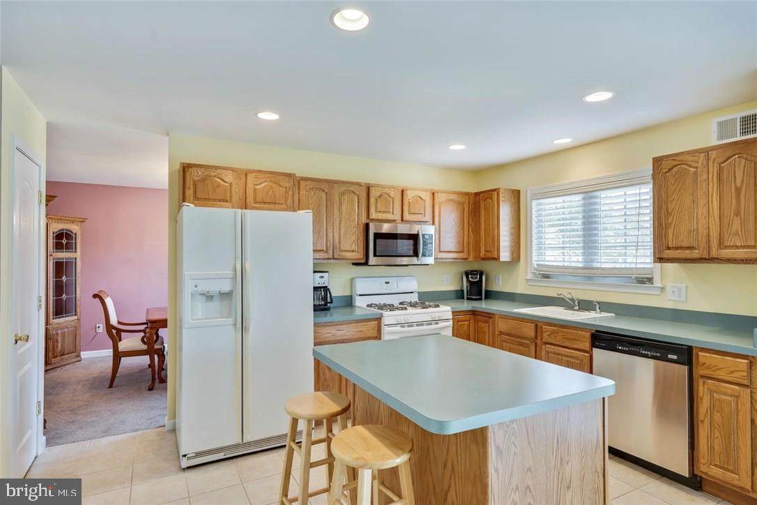 392 Leeward Road Manahawkin, NJ 08050 - Photo 14 of 34