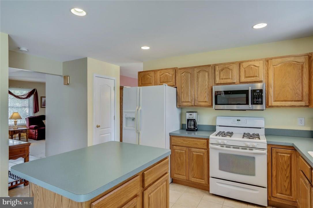 392 Leeward Road Manahawkin, NJ 08050 - Photo 17 of 34